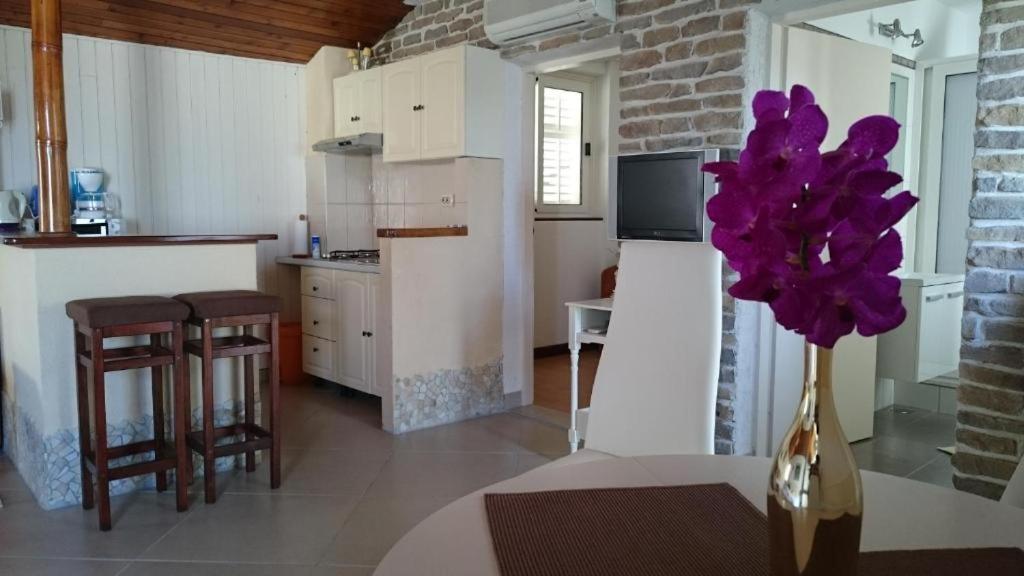 Apartments Mare 2 Đảo Hvar Ngoại thất bức ảnh