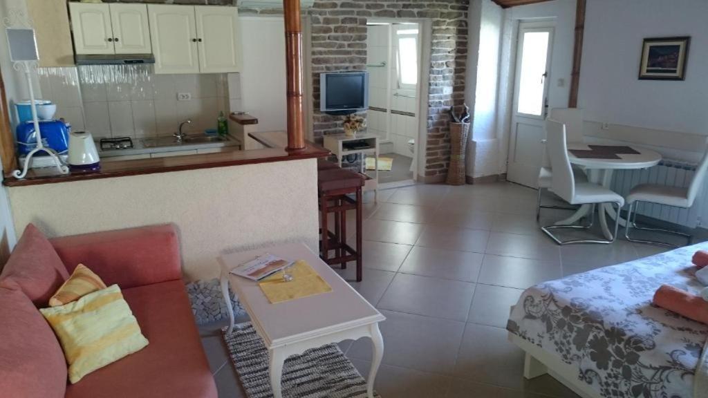 Apartments Mare 2 Đảo Hvar Ngoại thất bức ảnh