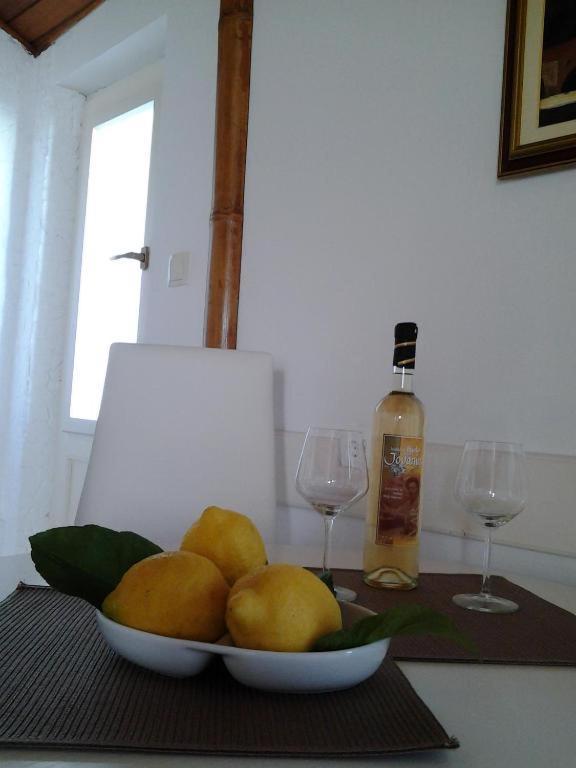 Apartments Mare 2 Đảo Hvar Ngoại thất bức ảnh