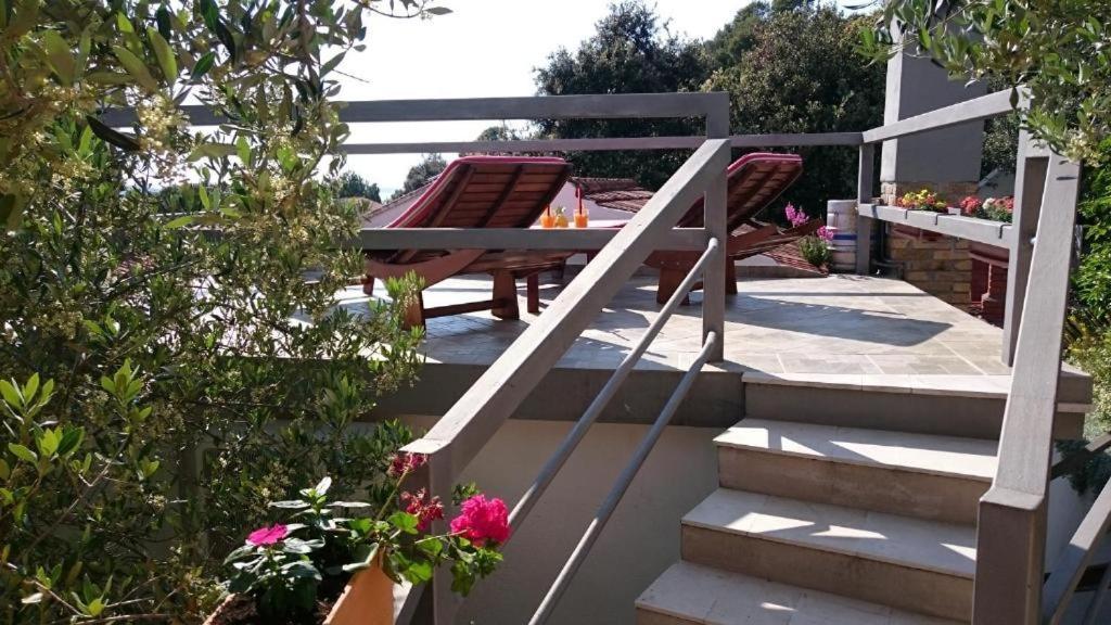 Apartments Mare 2 Đảo Hvar Ngoại thất bức ảnh